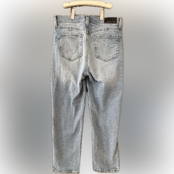 Kendall & Kylie The Icon High Rise Straight Jeans - Picture 2 of 7